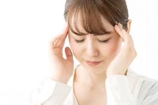 多くの人が苦しむ頭痛。ほとんど知られていない頭痛の原因と治療法とは？